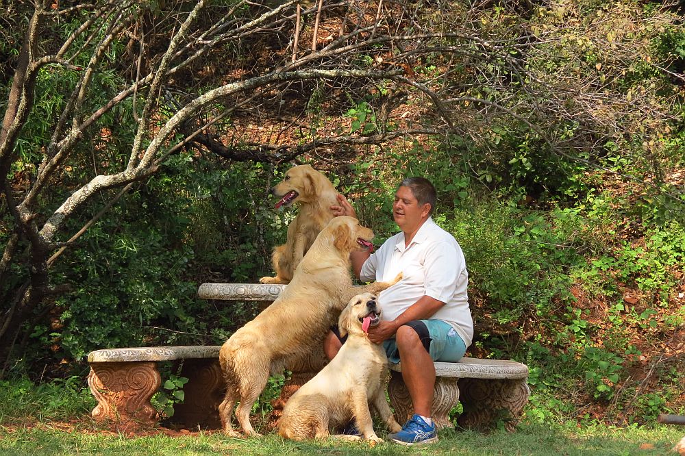lochariko_dog_breeder_1000px